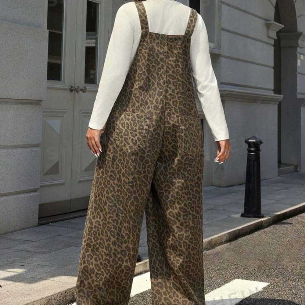Leopard Overalls - Picture 2 of 2